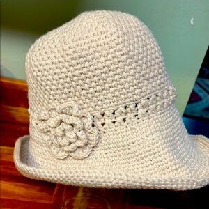 Elegant Cream Crochet Hat